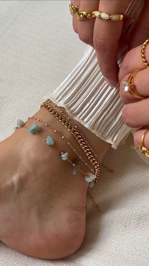 Get these trendy anklets now for summer 🌞❤️ #anklets #anklebracelets #beach #barefeet #summerjewelry | ByNouck
