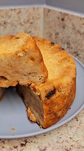 302K views · 3.7K reactions | Como hacer budin con bolillos esponjado 5 bolillos grandes 5 huevos 3 tazas de Leche Media cucharada cafetera de canela molida 1 cucharada cafetera de royal o polvo de Vainilla al gusto 112gr de mantequilla 1 taza de azucar Pasitas al gusto Amasar amano Tiempo de horno 150 grados centigrados x 90 minutos ver el prosedimiento en el video muchas grasias | Panadería paso a paso con Sergio López | Facebook