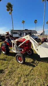 1.2K views · 2.6K reactions | Why does this tractor have the engine offset??? #farmall #tractor #farmequipment #farming #loader #heavyequipment #equipmentoperator | Internal Combustion | Facebook