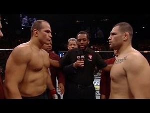Fight News Now - UFC 166: Velasquez-JDS III, Christy Mack on Porn & War Machine, Pettis-Thomson