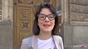 Scout Sara Bell Cute College Teen Sara Talk To First Time Anal At Casting