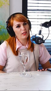 11K views · 54 reactions | Me pasaportë të huaj, Lebibe Topalli kaloi kufirin për provimin pranues në Tetovë | Zërat e Fuqishëm Video e plotë: https://youtu.be/ui3EZ_v0b6E Zërat e Fuqishëm është seri e podcasteve të cilat kanë për synim fuqizimin e zërit të grave në Kosovë. Produkt i Tema Multimedia © | Televizioni Tema | Facebook