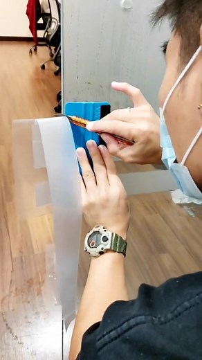 Fast job chop chop. Getting a glass door frosted, with striping 😍❤️ #fyp #oddlysatisfying #tiktokmalaysia #malaysiaroar #tiktokvideo #tiktok #decals #sticker #custommade #customstickers #custom #glasswindow #glassdoor #glass #frosted #malaysia | Sticker PRO