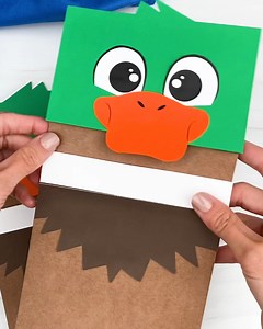 8.4K views · 27 reactions | 閭Duck Puppet Craft ✂️ Get the template on the blog | Simple Everyday Mom | Facebook