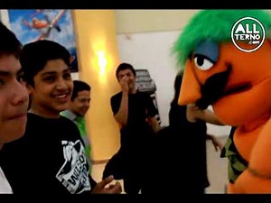 Pepe luche en Cinemex Intermall