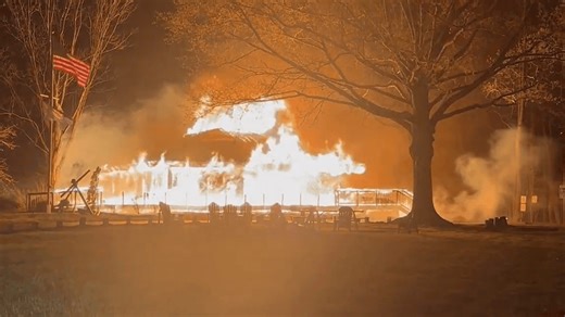 Video: Firefighters battle boathouse fire in Fairfax County