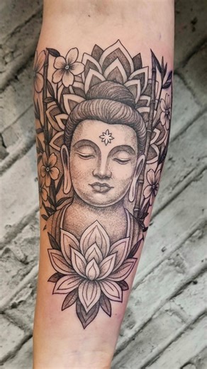 Jessica Scott | Love me some Buddha 💜💜💜 First 2026 tattoo! Woot woot! Calling in that sacred energy ✨️ #ivytattoostudio #buddhatattoo #jessicascott... | Instagram