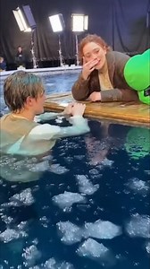 Titanic BTS: Rose on the Floating Door Safety Setup #shorts #bts #titanic Behind the scenes of the floating door sequence from Titanic (1997). The actress rests on the wooden panel while a safety diver in a green suit supports from below the waterline. Ice props are placed around the tank, and crew members monitor positioning, balance, and breathing between takes to keep the scene steady and emotionally accurate during filming. #Titanic1997 #RoseFloatingScene #WaterTankFilming #PracticalEffects 