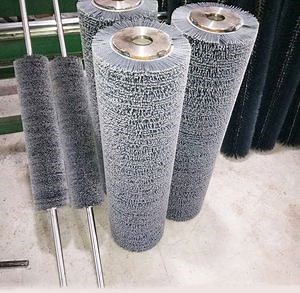 [Hot Item] Externally Wound Spring Abrasive Nylon Polishing and Grinding Rust Removal Roller Brush