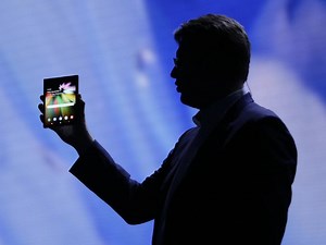 Samsung Infinity Flex, nel 2019 gli smartphone pieghevoli saranno realtà