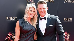 Former 'General Hospital' star Steve Burton separates from pregnant wife, says the child isn't his
