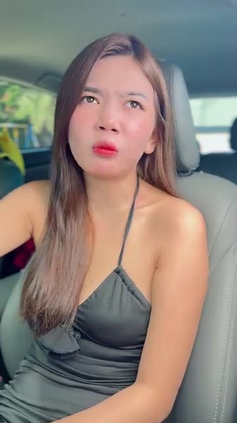 តោះ! មកទស្សនាវីឌីអូបែបកំប្លែងខ្លីរបស់ #PhanRong ថាតើគាត់យល់ឃើញយ៉ាងណាដែរមកលើក្រុមហ៊ុនផ្តល់សេវាអុីនធឺណិតហ្វាយប័រអុបទិករបស់មេគង្គណិត! >>MekongNet ជាក្រុមហ៊ុនផ្តល់សេវាអុីនធឺណិតហ្វាយប័រអុបទិកដែលមានល្បឿនលឿន ថេរ និងគួរឲ្យទុកចិត្តខ្លាំងបំផុតនៅរាជធានីភ្នំពេញ ព្រមទាំងតាមបណ្តាខេត្ត។ ពិសេសមិនថាអ្នកមានចង្ងល់ ត្រូវការជំនួយ (មានបញ្ហាដុំរោតទ័រ ឬអុីនធឺណិតមិនដំណើរការ) ឬចង់ស្វែងយល់បន្ថែមពីក្រុមហ៊ុនមេគង្គណិត អាចទាក់ទងមកកាន់យើងខ្ញុំបាន 24/7។ ចំណាយត្រឹមតែ $20 ក្នុង ១ខែ នឹងទទួលបានល្បឿនអុីនធឺណិតរហូតដល់ 70Mbps >>រាល់ការ