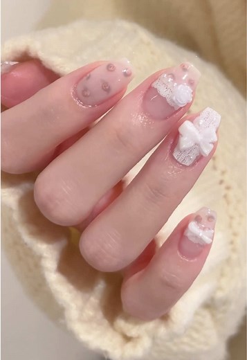 お花とレースの春ネイルデザイン💐