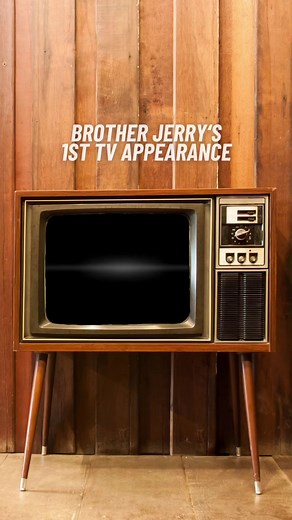 Throwback to Brother Jerry's first ever TV appearance with Kenneth Copeland!! 📺 😄 . . . #throwback #preaching #classic #Godsword #preachthegospel #spreadthegospel #newchristian #faithinGod #trustGod #oldtv #earlydays #kennethcopeland #jerrysavelle | Jerry Savelle Ministries International