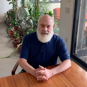 25K views · 1.3K reactions | A few words on my diet. I am frequently asked about how and what I eat. You can find many of my favorite recipes on my website: weil.ws/recipes #healthyeating | Andrew Weil, M.D. | Facebook