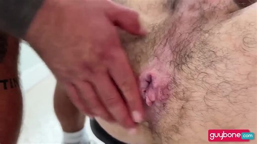 The Full Service Barber ?? - BoyFriendTV.com