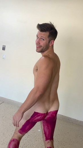 Philippe Bélanger on Instagram: "Look, I’m an ✨artist✨ Should I start selling these? 🥸 #canvaspainting #vangoghcanretire #artistoftheyear #lookmomimadeit"