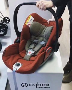 Introducing the Cybex Cloud Q Plus Car Seat in Autumn Gold 🍁 Perfect for newborns all the way up to 18 months. Pop in-store today to road test, browse and demo with our lovely sales advisors! • #cybex #cybexplatinum #carseat #babyshop #baby #bagshot #surrey | Natural Baby Shower