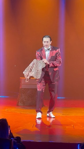 Magic is real 🪄🎪 #ohlala2022 #magician #comedy #show #zurich #ohlala | Ohlala - Sexy Crazy Artistic