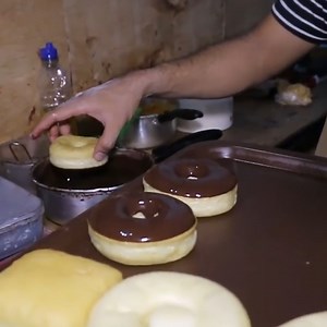 1.4M views · 15K reactions | RAHASIA Ide Bisnis Dan Cara Membuat DONAT Seperti Donat JCO | Evan Media | Facebook