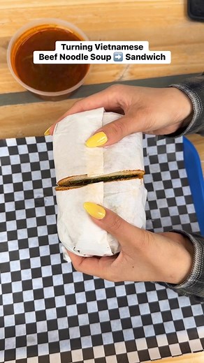 21K views · 203 reactions | A few months back, &Broth created the viral Pho Brisket Sandwich at 4th Street Market!  They've now turned the classic Vietnamese Beef noodle soup, Bun Bo Hue, into a sandwich dip 數索 paired with the complex and flavorsome broth you can only get from hours and HOURS of simmering!  | Foodbeast | Facebook