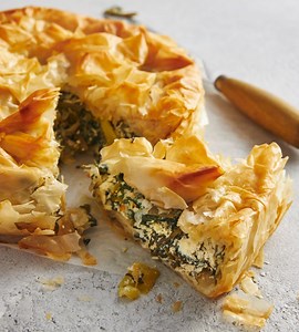 136K views · 10K reactions | Asian greens recipes that don’t suck 藍復 | Marion Grasby | Facebook