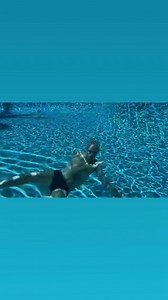 Flea swimming in his house. Love this guy! #flea #chilipeppers #redhotchilipeppers #redhot #johnfrusciante #chadsmith #anthonykiedis #pool #vacations #funny #joy #nature #swimming #music #rock | Frusciante World