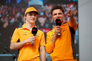 F1 stars surprise fan in CUTE showing appreciation