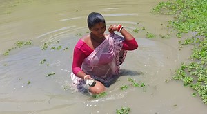 12K views · 310 reactions | Mouni Hand fishing #trend #fishing | Village Women fishing Channel | Facebook