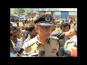 Dozens killed in India building collapse