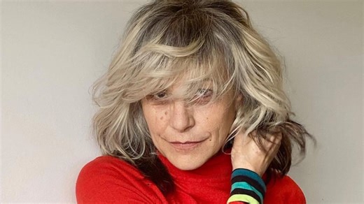 20 ans après la mort de Marie Trintignant, Lio s'en prend au patriarcat "qui tue la moitié de l'humanité"