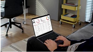 Monthly Budget Tracker | Template - Etsy