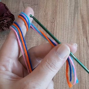 6.7K views · 61 reactions | how to make easy crochet purse handle #crochet #bag #knitting | Crochet & Design Workshop | Facebook