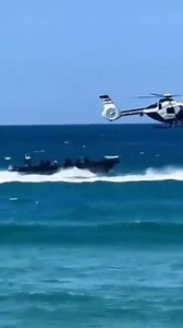 🚤 GO FAST EN MER : COURSE-POURSUITE PALPITANTE ! 🌊 Des trafiquants de drogue à bord d'un bateau ultra-rapide défient la Guardia Civil en pleine mer ! 🚁 Découvrez une scène à couper le souffle où chaque seconde compte ! Action, adrénaline et suspense garantis dans cette course poursuite hors du commun ! ⚡🚨 🇪🇸 Entre l'Espagne et le Maroc, suivez la lutte intense pour stopper le trafic de hashish en haute mer ! Vous ne voudrez rien manquer ! 👉 #GoFast #CoursePoursuite #TraficDeDrogue #Action
