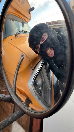 2.4K views · 39 reactions | Close your windows lock your doors! Hotbox is in town and y’all better recognize!亮 #hooligans #numetal #hype #rapmetal #metalmusic #metalshow #gothgirl #moshpit | HotBox | Facebook