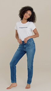 2.1K views · 26 reactions | Quer descobrir o melhor jeans pra você? Acesse nosso site e conheça nosso Quiz Guia Jeans! Respondendo apenas quatro perguntas, você ganha uma análise personalizada com os modelos que mais combinam com seu estilo e corpo – e já pode garantir o seu favorito sem medo de errar! #meujeansdamyller | Damyller | Facebook