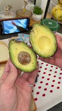 C'est quoi ce p'tit dej la #comedie #humour #food #react #reaction