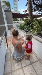 Barvina and her little Sister met lizard | Barvina