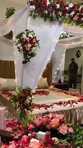 ✨ Wedding Room Decoration Ideas ✨ Apni wedding night ko banayein aur bhi romantic & memorable 🌹 Fresh flowers, rose petals, candles, balloons aur soft lights ke sath beautiful bridal room decoration 💍❤️ ✔️ Fresh flowers decoration ✔️ Rose petals & candles setup ✔️ Romantic lighting theme ✔️ Customized colors & design ✔️ Affordable packages available 📍 All over Pakistan service available 📞 Contact: 0319-4205543 Apni date book karwain aur apne special moments ko perfect banayein ✨ #WeddingRoom
