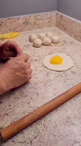 44K views · 2.7K reactions | Pastelitos rellenos de piña Ya puedes ver esta receta en mi página | Panadería paso a paso con Sergio López | Facebook