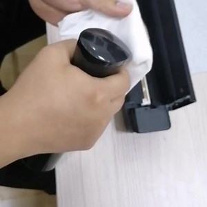 6.7K views · 103 reactions | OZER THERMAL PRINTER CLEANING…  ( Para di magkaron ng feed error linisin nyo rin po ang printer nyo dipende sa gamit ) 炙Use alcohol and tissue for cleaning.. | Osus Tattoo Supplies | Facebook