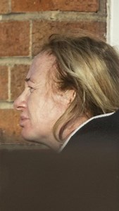 3 comments |  #Belfast woman fined just £375 after trying to open airplane door mid-flight #Alicante @ryanair @ryanair_es  | Belfast Telegraph | Facebook