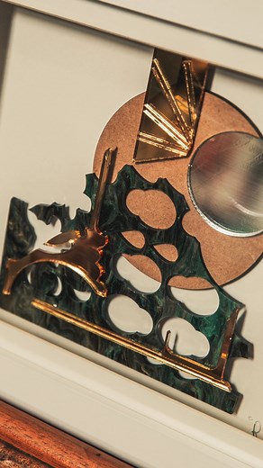 💬 Jessica Brandt-Kelly discusses how she combines elements of Sci-fi and nature to create some of her artwork #moonbeamandlaser #lasercutart #lasercutartist #lasercutartwork #lasercutwood #lasercutacrylic #northernirishart #northernirishartist #onthesquareemporium #mundanecuriosities #scifiart | On The Square Emporium