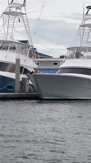 Sportfish Saturday with the 64’ Viking Sportfish, Sin Pelo 😍 . . #fishingteam #fishingtournament #offshorefishing #fishingtrips #vikingyachts #sportfish #wrightsvillebeach | Boat Daddy Marine