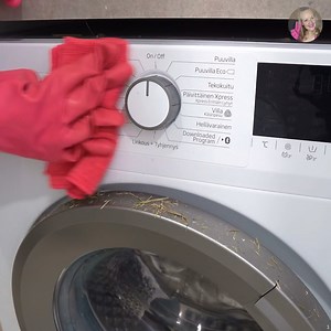 DIRTY Barn---> Beautiful Bathroom | Aurikatariina