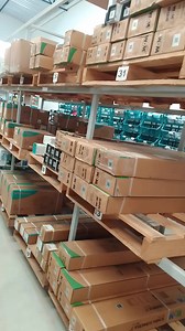 Bombas Submersa poço, Ebara, Leão, Thebe, Wdm, Lepono, Schneider. Disponível em várias potências e tensões 📦. . Ela é projetada para ser submersa na água, permitindo uma transmissão eficiente💧. Com a capacidade de bombear água do poço diretamente para cima, ela é ideal para abastecer sua casa, jardim, irrigação ou qualquer outra necessidade de água 💦🏠🌱. . Fácil de instalar e com uma ótima durabilidade, essa bomba vai garantir água em abundância em seu poço! 💧🔋🚰. . Quer saber mais ?! Entr