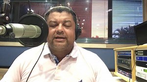 “O Senhor vê os caminhos do homem e examina todos os seus passos. As maldades do ímpio o prendem; ele se torna prisioneiro das cordas do seu pecado. Certamente morrerá por falta de disciplina; andará cambaleando por causa da sua insensatez.” ‭‭Provérbios‬ ‭5:21-23‬ | Sheriff Arizona Locutor