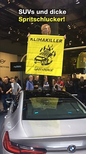 Greenpeace Aktivist*innen steigen den Autoherstellern aufs Dach! Bei der IAA in Frankfurt protestieren gegen Diesel- und Benzinautos. 🚙💨❌ Komm am Samstag zur Aussteigen – IAA-Demo & Sternfahrt vor die Tore der IAA! | Greenpeace Deutschland
