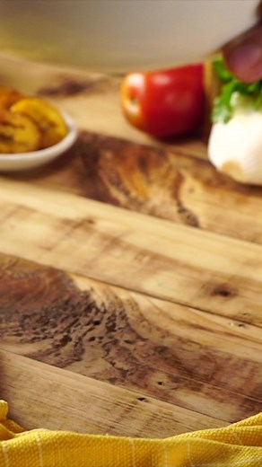 106K views · 511 reactions | Sopa de lentejas con chorizo | kiwilimón | Facebook