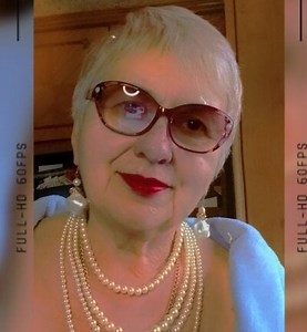 SweetCherry27's XXX Videos & Recorded Live Shows
